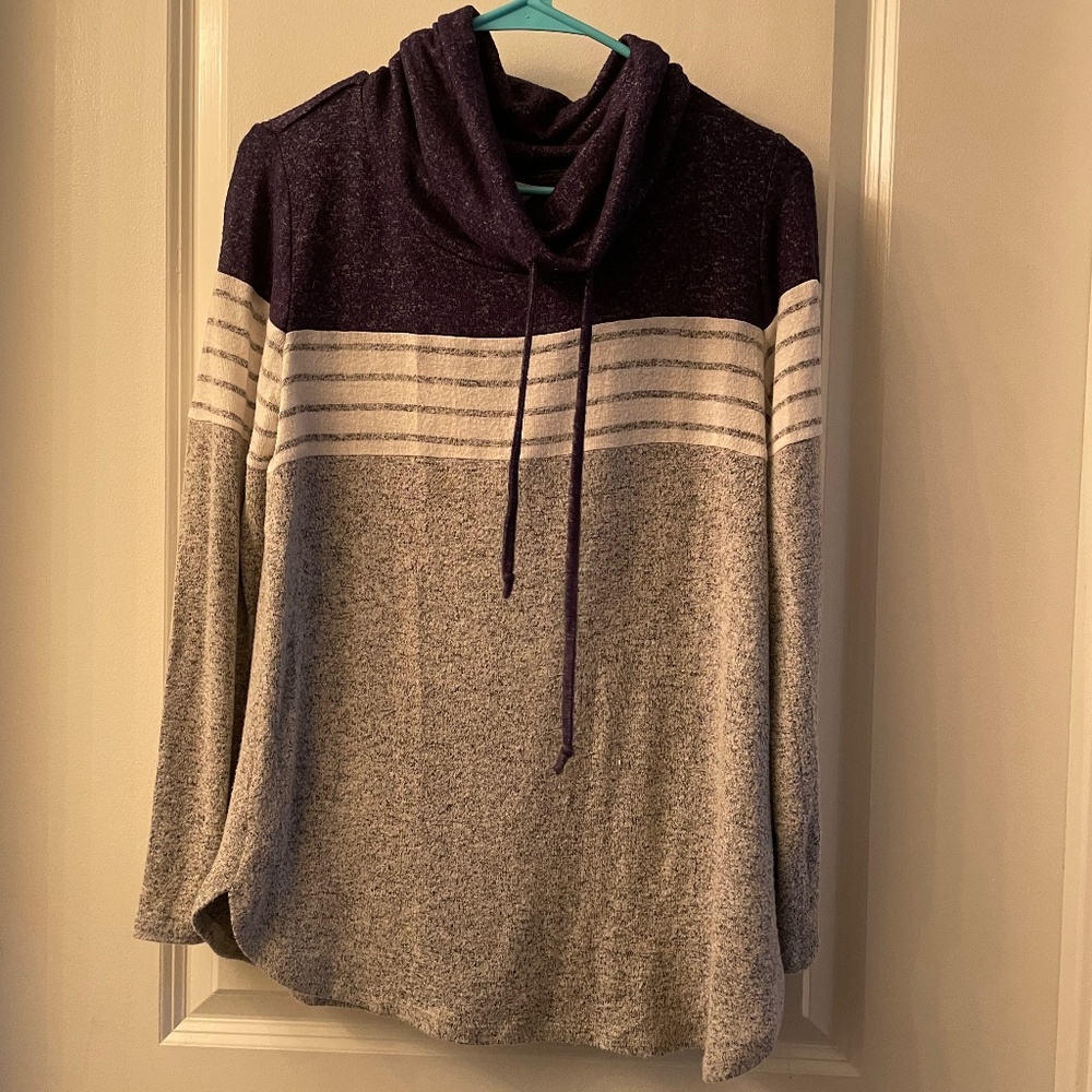 Cowl sweater